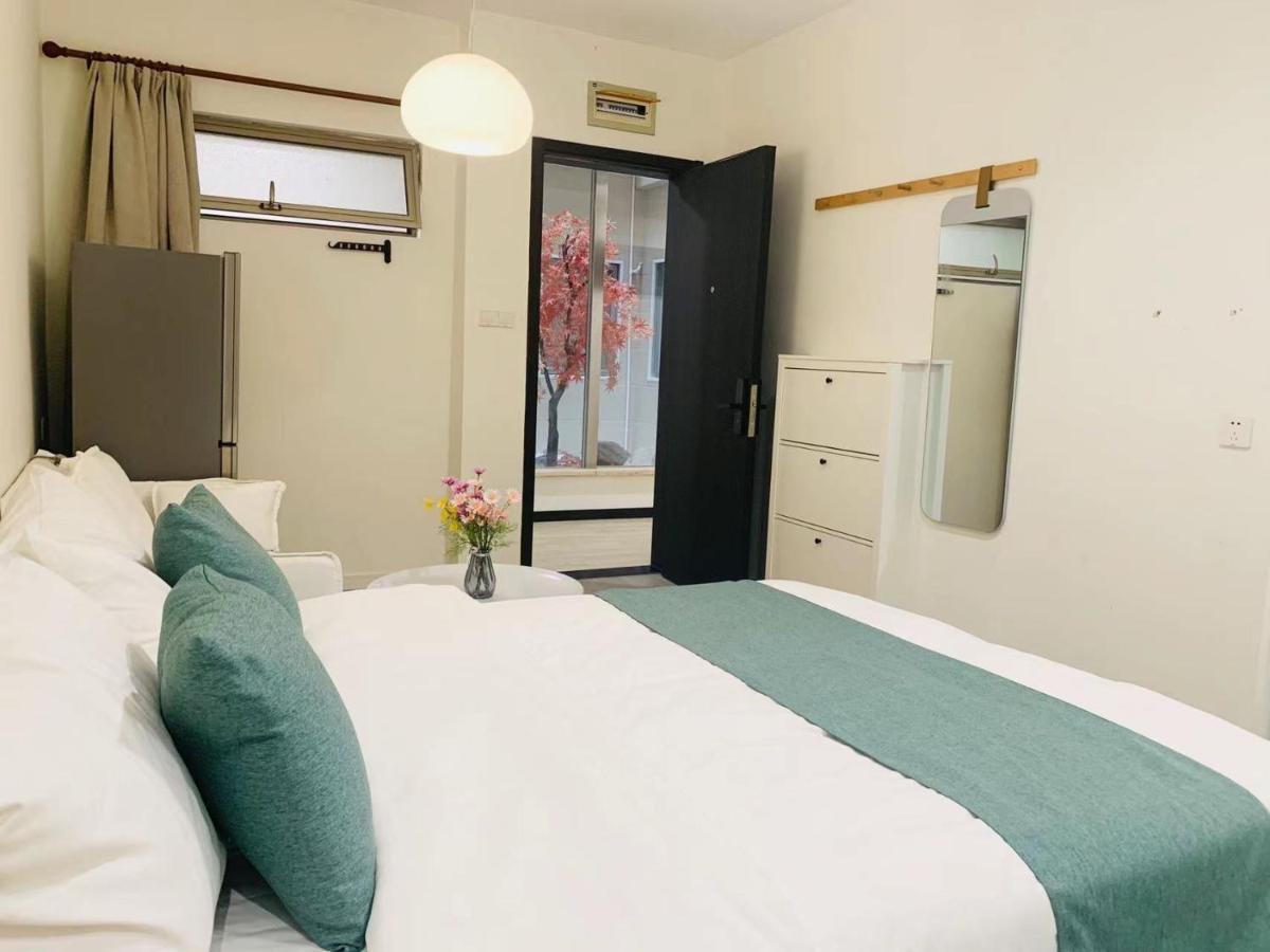 Yueshe Apartment - Hongqiao Longbai Xincun Шанхай Экстерьер фото